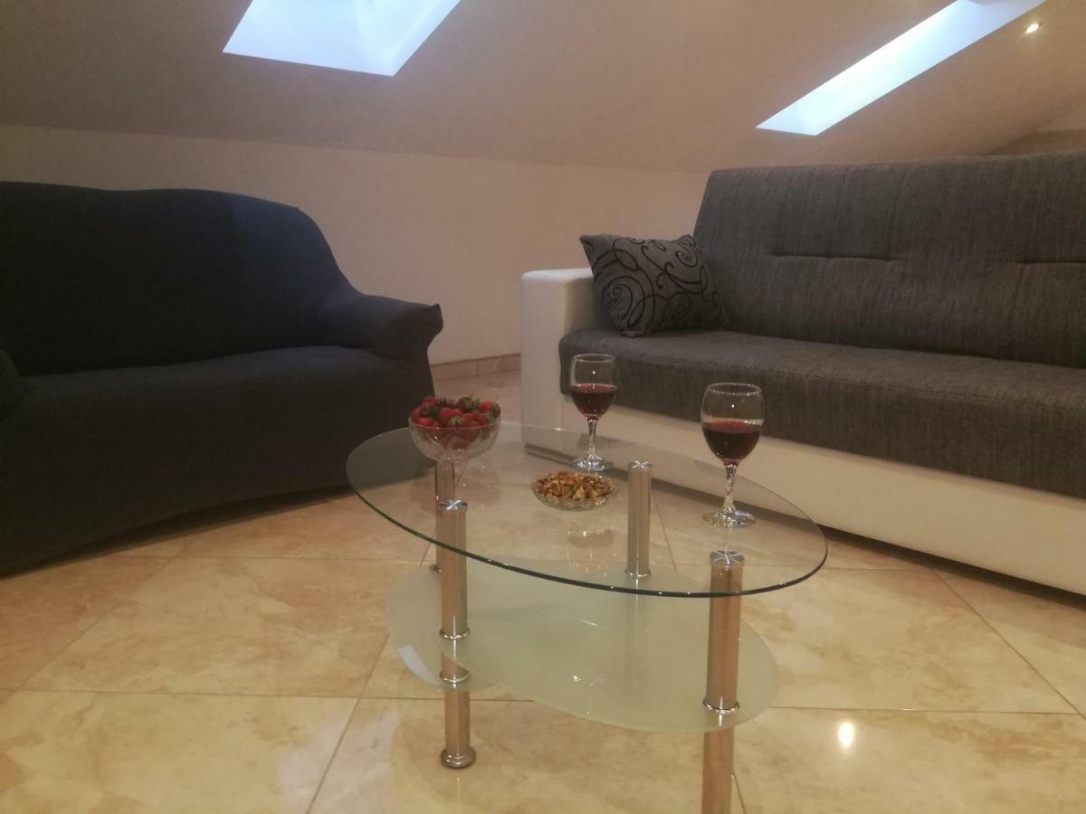 Apartman Daria Apartment Trogir Ngoại thất bức ảnh